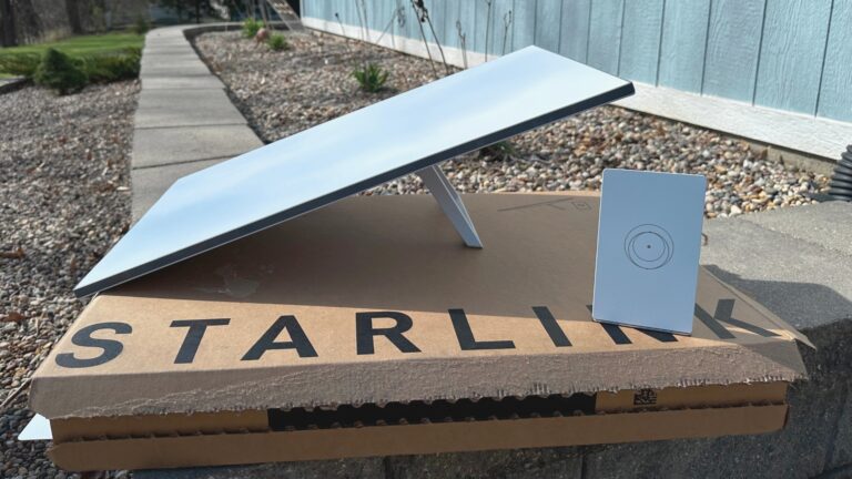 Starlink Standard 4 Kit that you get with Residential 100 Mbps